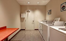 Home2 Suites By Hilton West Edmonton